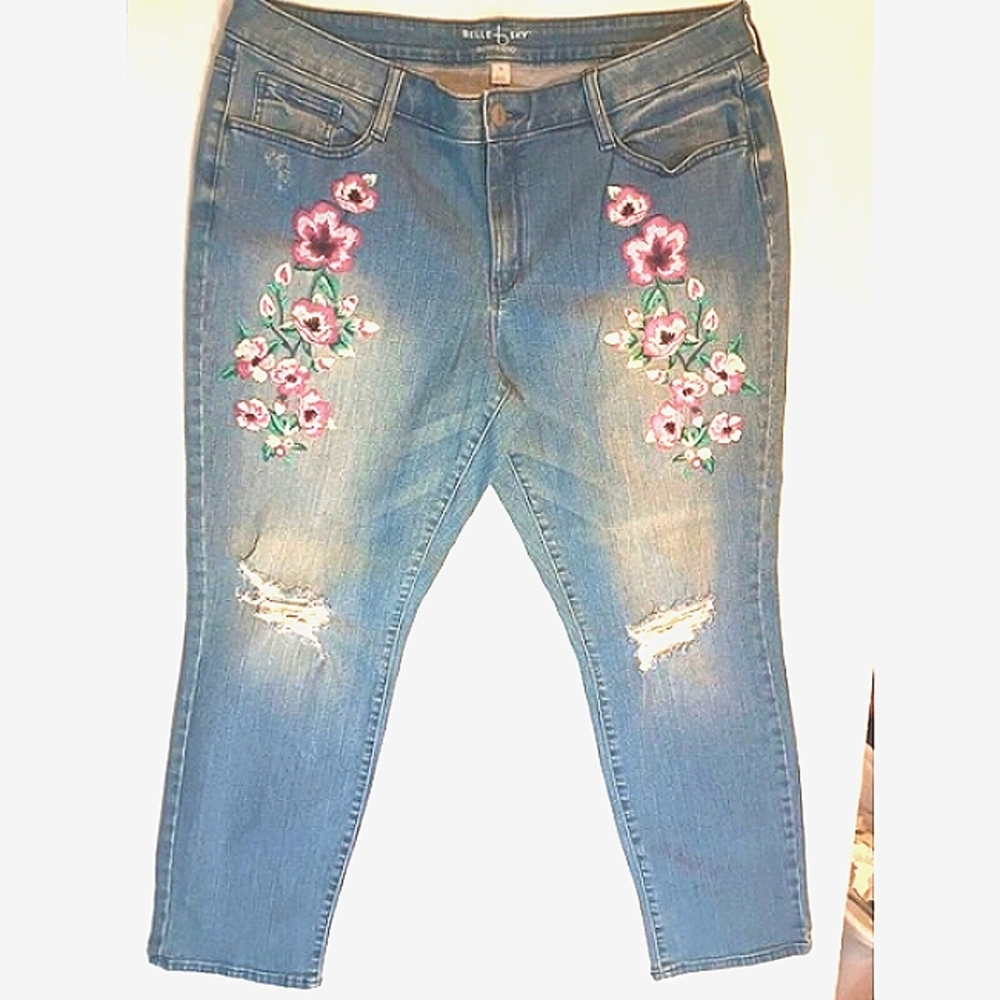 COPY - Belle And Sky Women's Denim Jeans Boyfriend 38X27 Distressed Size 16